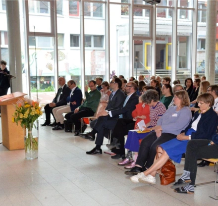 Eröffnungsfeier Neubau Publikum