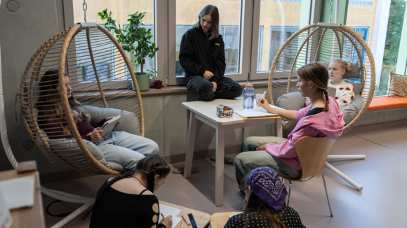 Offener Raum zum Austausch mit Sitzkreis