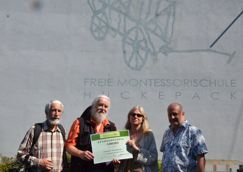 Scheckübergabe Lastenrad Sigus e.V.