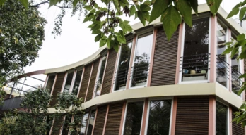 Montessori 150 mit Schülern