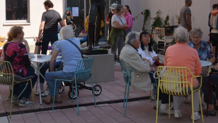 GRüne Pause am Café all inklusive.