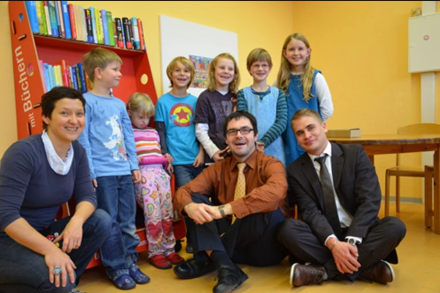 Gruppenbild mit Dussmann Vertretern